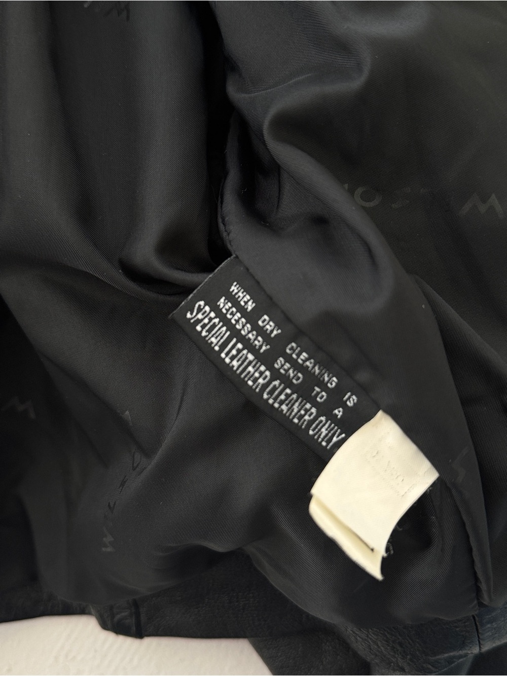 Vintage Wilson’s leather Classic Black Moto motorcycle Jacket with Belt medium - Picture 11 of 13